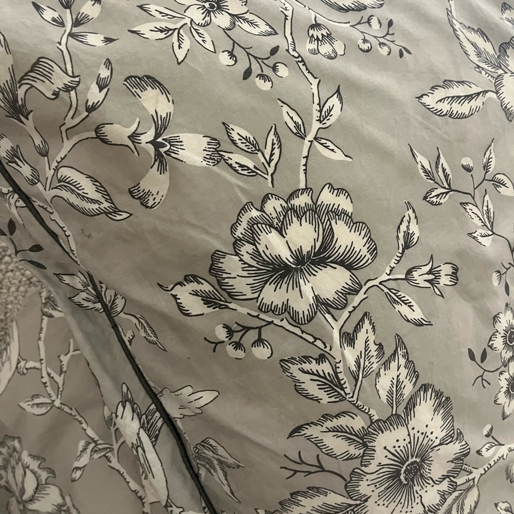 IKEA Gray and Green Paisley Duvet Cover Set - Picture 4 of 5